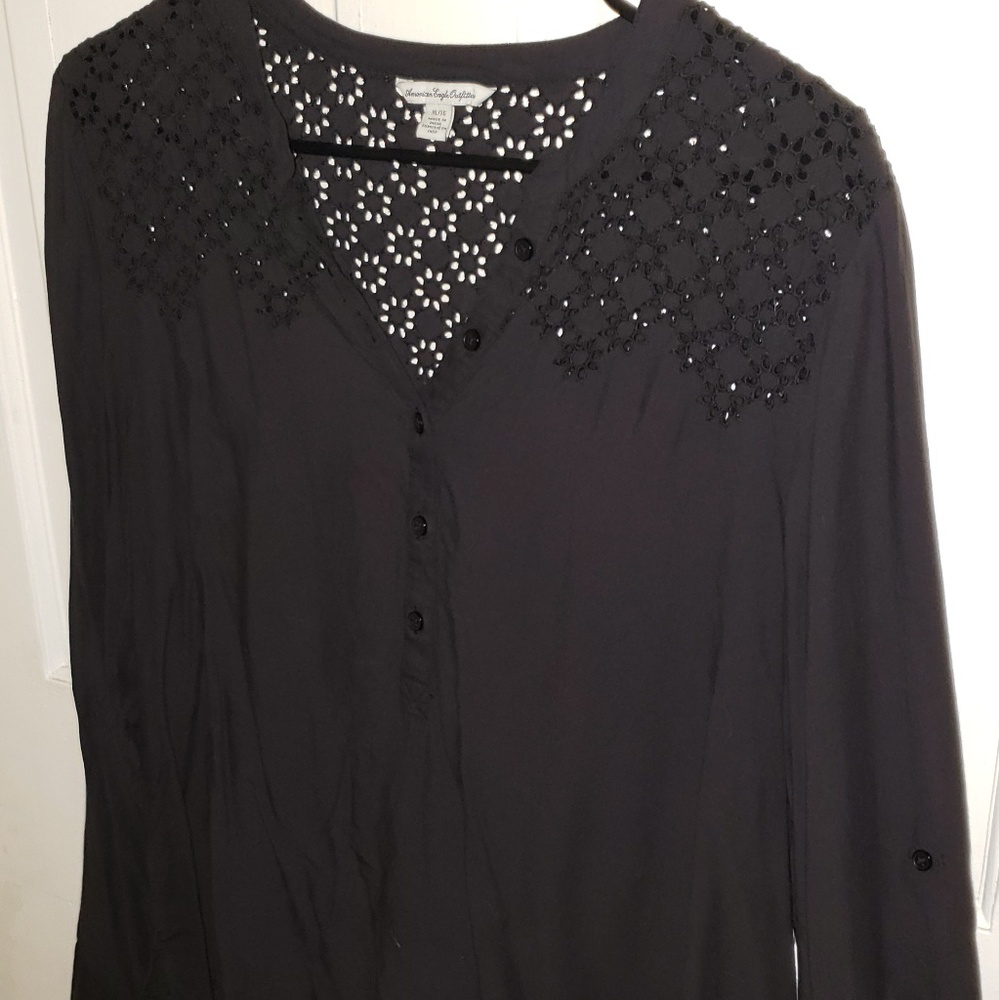An American Eagle blouse